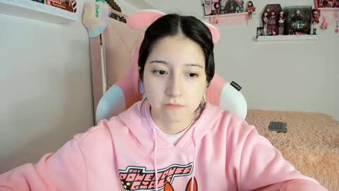 Snapshot of cherrymafer666 chatting on 01-14-25, 04:04 cherrycute666 online show from 01-14-25, 04:04