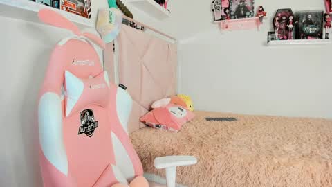 Snapshot of cherrymafer666 chatting on 01-17-25, 02:18 cherrycute666 online show from 01-17-25, 02:18