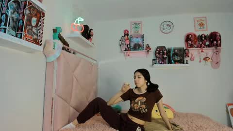 Snapshot of cherrymafer666 chatting on 01-18-25, 11:33 cherrycute666 online show from 01-18-25, 11:33