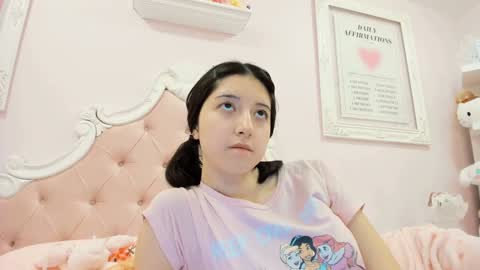 Snapshot of cherrymafer666 chatting on 01-21-25, 12:36 cherrycute666 online show from 01-21-25, 12:36