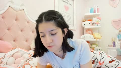 Snapshot of cherrymafer666 chatting on 02-06-25, 01:05 cherrycute666 online show from 02-06-25, 01:05