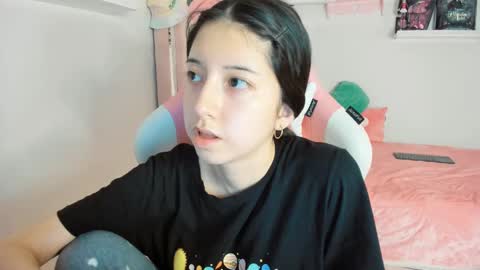 Snapshot of cherrymafer666 chatting on 02-10-25, 05:36 cherrycute666 online show from 02-10-25, 05:36