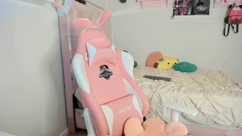 Snapshot of cherrymafer666 chatting on 02-16-25, 04:20 cherrycute666 online show from 02-16-25, 04:20