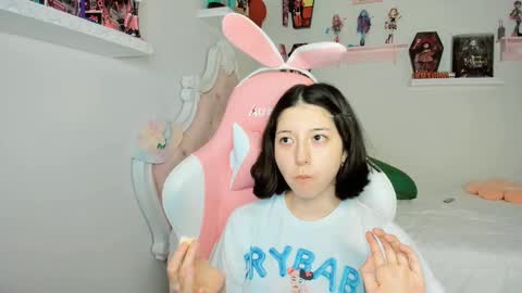 Snapshot of cherrymafer666 chatting on 10-06-25, 02:42 cherrycute666 online show from 10-06-25, 02:42