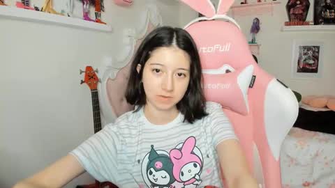 cherrycute666 online show from 03-19-26, 02:37