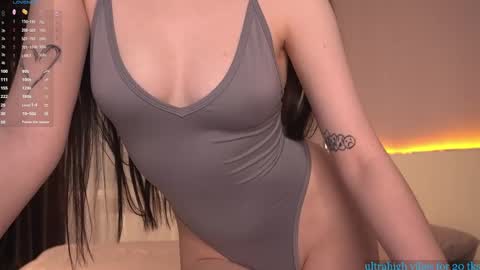Snapshot of cherrystoun chatting on 06-01-26, 10:55 Katrine online show from 06-01-26, 10:55