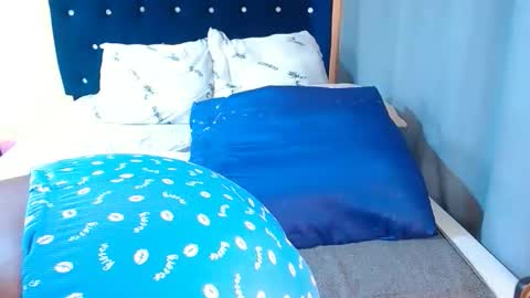 cherryyummy69 online show from 11-30-25, 11:36