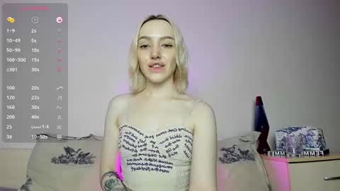 Snapshot of cherylmason chatting on 02-21-25, 01:00 Cheryl online show from 02-21-25, 01:00