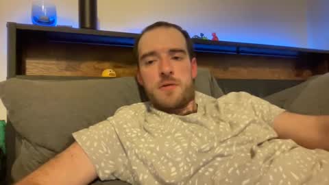 Snapshot of chevan006 chatting on 03-05-25, 12:33 chevan online show from 03-05-25, 12:33