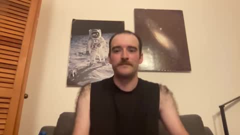 Snapshot of chevan006 chatting on 09-10-25, 03:39 chevan online show from 09-10-25, 03:39