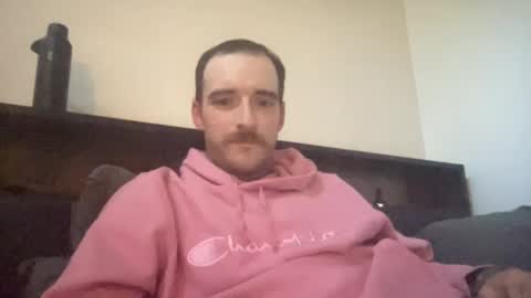 Snapshot of chevan006 chatting on 09-22-25, 03:47 chevan online show from 09-22-25, 03:47