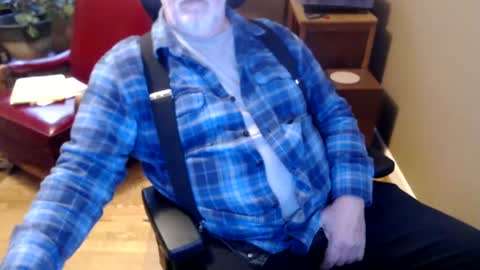 Snapshot of chgodad chatting on 01-18-25, 10:17 chgodad online show from 01-18-25, 10:17