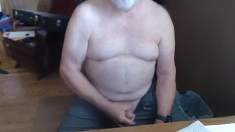 Snapshot of chgodad chatting on 06-22-26, 01:08 chgodad online show from 06-22-26, 01:08