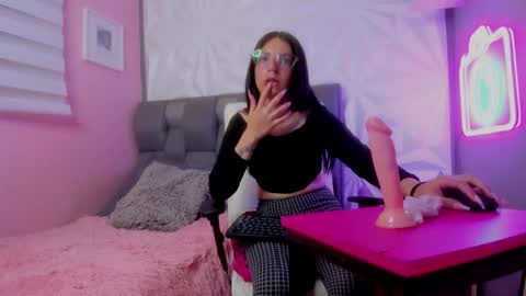 Chiara online show from 02-10-25, 10:51