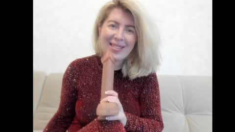 Snapshot of chicafortuna chatting on 05-02-26, 04:39 NBFG online show from 05-02-26, 04:39