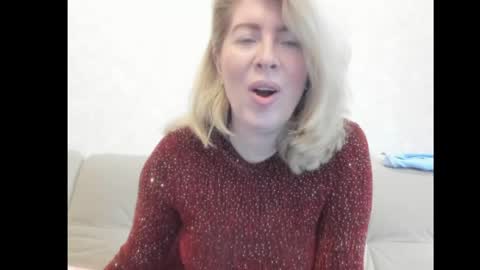 Snapshot of chicafortuna chatting on 05-14-26, 04:30 NBFG online show from 05-14-26, 04:30