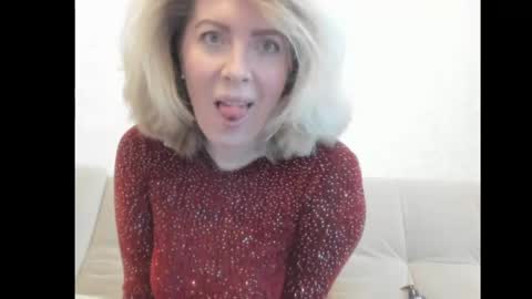 Snapshot of chicafortuna chatting on 06-02-26, 05:20 NBFG online show from 06-02-26, 05:20
