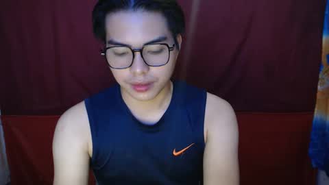 Snapshot of chicago_west chatting on 01-17-25, 03:11 Ask me online show from 01-17-25, 03:11