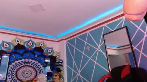 Snapshot of chico_explosivo chatting on 11-26-25, 12:44 chico_explosivo online show from 11-26-25, 12:44