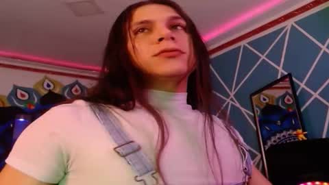 Snapshot of chico_explosivo chatting on 12-01-25, 01:21 chico_explosivo online show from 12-01-25, 01:21