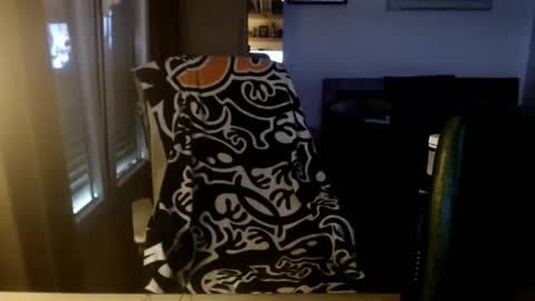 chicocam1983 online show from 05-04-26, 03:52