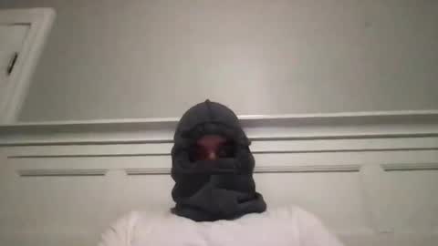 Snapshot of chicopaiisaa chatting on 11-15-25, 03:52 Andres online show from 11-15-25, 03:52