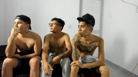 Snapshot of chicossex02 chatting on 07-24-26, 09:46 chicossex02 online show from 07-24-26, 09:46
