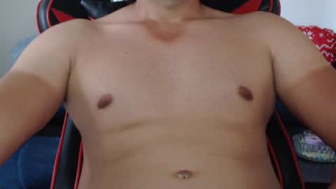 Snapshot of chicosur chatting on 06-16-26, 08:06 Chicosur online show from 06-16-26, 08:06