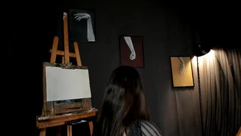 Nina   online show from 04-24-26, 05:59