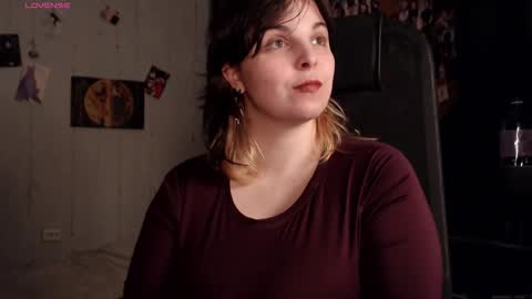 Saya online show from 12-17-25, 09:10