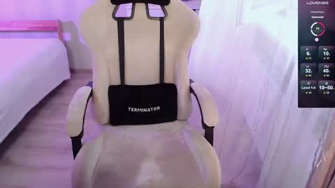 Mark online show from 02-12-26, 06:19