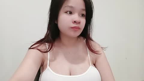 Snapshot of chillylove chatting on 05-11-26, 12:27 Jani online show from 05-11-26, 12:27