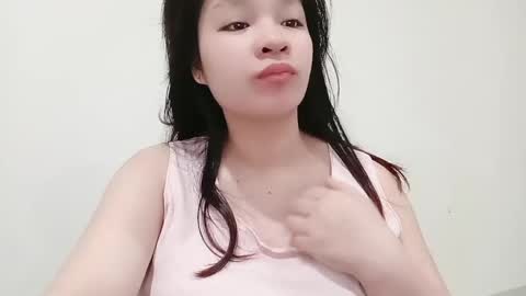 Snapshot of chillylove chatting on 05-18-26, 01:02 Jani online show from 05-18-26, 01:02