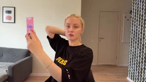 Chanelle online show from 07-06-26, 12:35