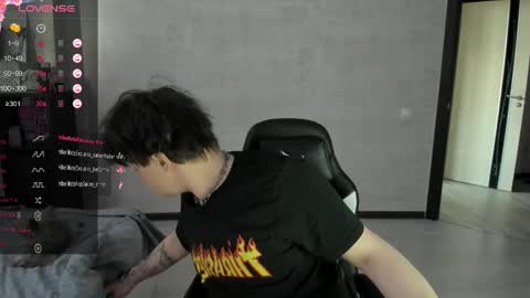 Miya online show from 04-24-26, 01:35