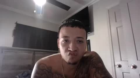 Snapshot of chino880172 chatting on 01-05-25, 11:12 CHINO online show from 01-05-25, 11:12