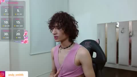 Snapshot of chipi_tay chatting on 10-22-25, 12:05 chipi_tay online show from 10-22-25, 12:05