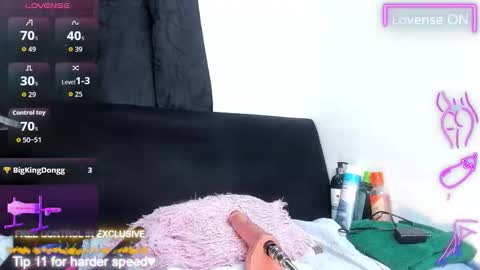 chiquihornymature online show from 11-18-25, 09:52