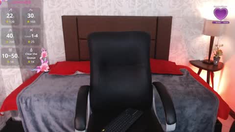 Chloe  online show from 04-10-26, 11:37