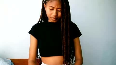 chloe9794 online show from 07-24-26, 08:45