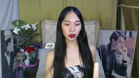 chloe_bilat online show from 12-03-25, 11:58