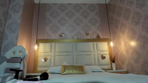 chloe_blowjob online show from 12-15-25, 11:25