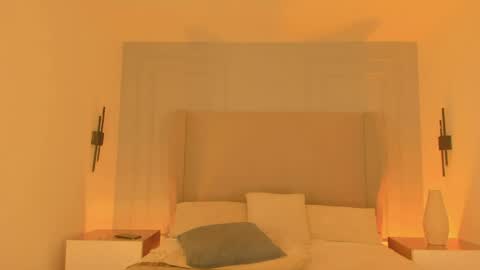 Chloe online show from 04-10-26, 11:59