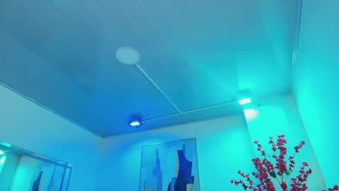 Chloe online show from 04-27-26, 12:14