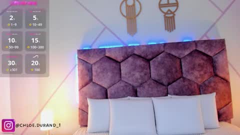 chloe_durand_ online show from 10-10-25, 09:25