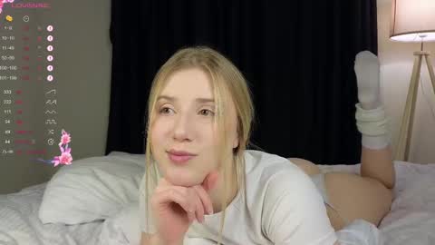 Arianaa Mourrr online show from 02-27-25, 05:45