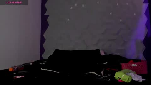 Isabella curly hair - Anastasia short hair  online show from 12-16-24, 08:37