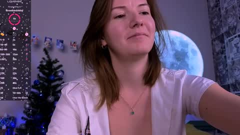 Chloe online show from 12-31-24, 08:37