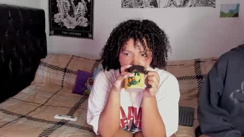 chloe_kisses online show from 09-12-25, 10:26