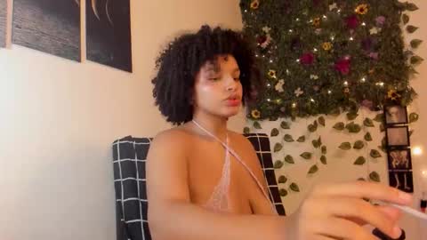 chloe_kisses online show from 10-14-25, 11:33